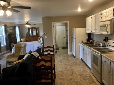 Pilot Mountain View Suite Kitchen